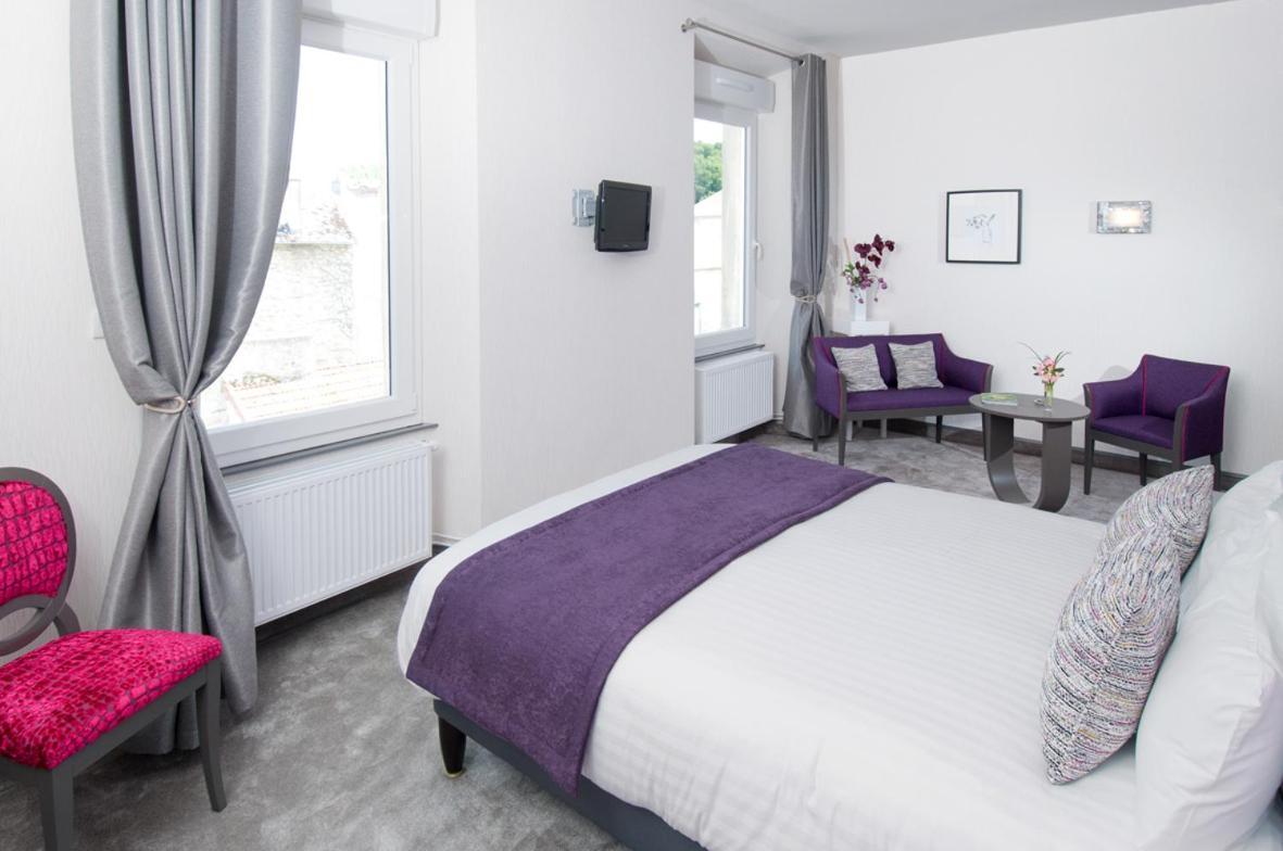Logis Hotel Restaurant Nougier Saint-Étienne-de-Fursac Habitación foto
